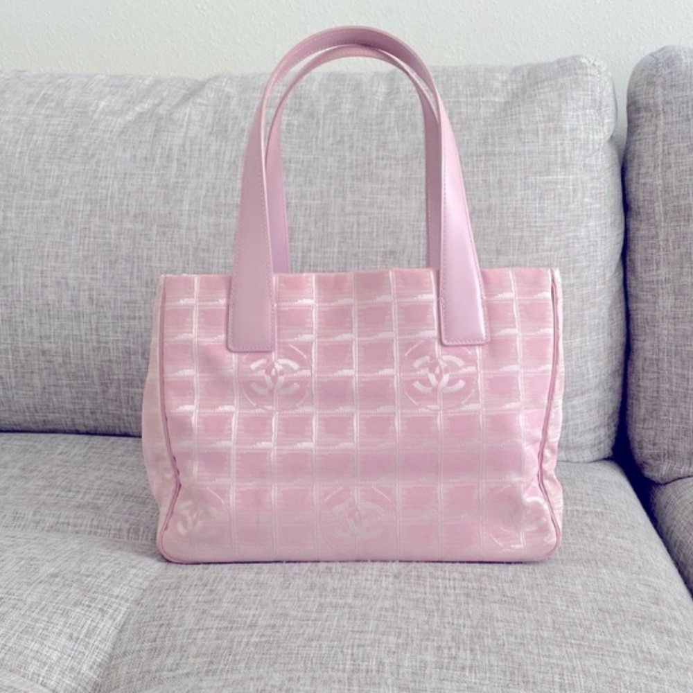Chanel Tote PM bag